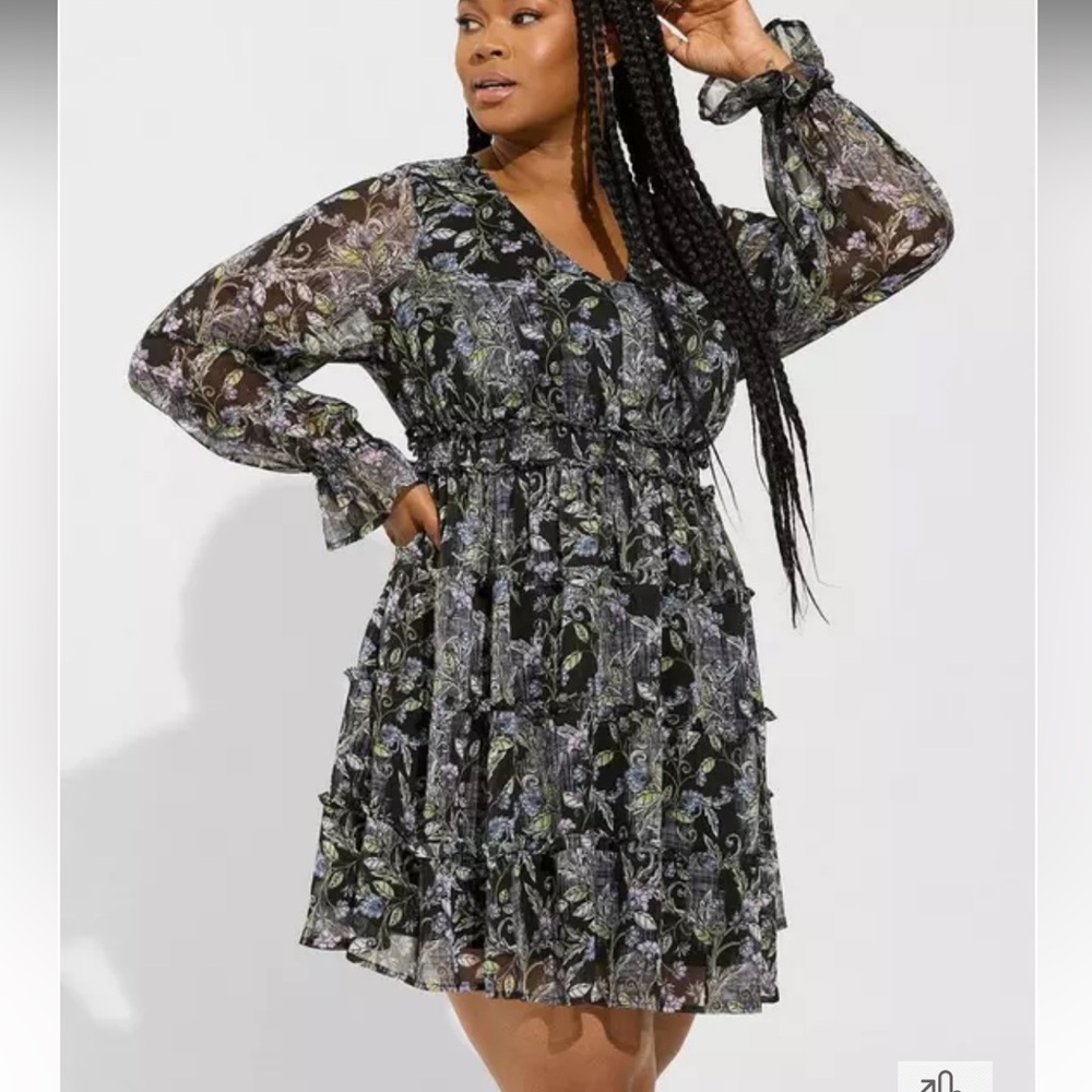 Torrid Mini Lurex Chiffon Tiered Dress. Size 1